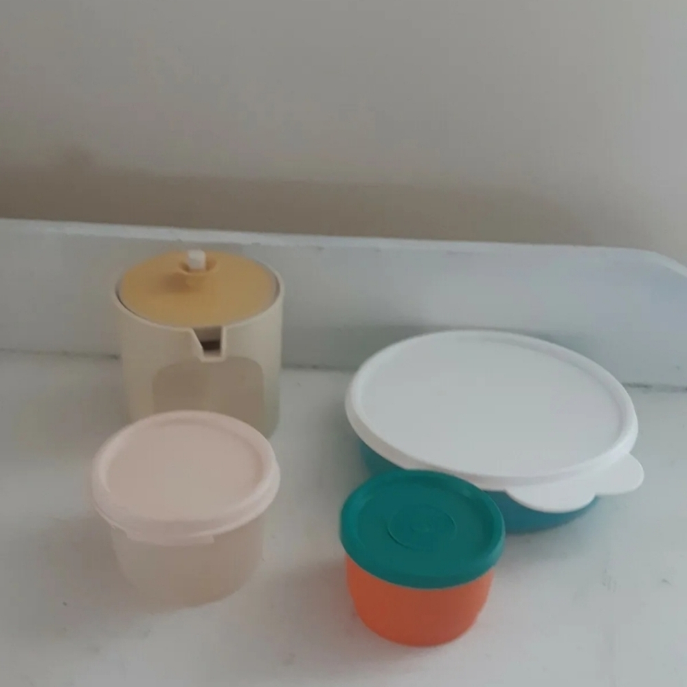 Tupperware lot of 4 used, Pitcher, condiment caddy, snacks tray